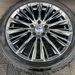 ベルサスヴォウジェ18インチサマータイヤ225/45R18セット 美品バリ溝ヴォクシーなどにの画像