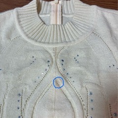 Ｊウールアンゴラ⭕️クリーム色セーターＪ(シミあります)の画像