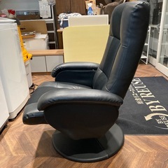 1161 NITORI リクライニングパーソナルチェア BKの画像