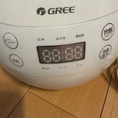 炊飯器　水切りカゴ　お弁当箱の画像