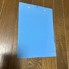 コクヨ　バインダー　22.5×16.3の画像