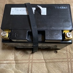 ユアサ 新品同様バッテリー フォルッア等の画像