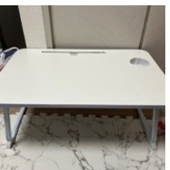 （受け渡し決定）ニトリのスピーカー、テーブル、フィギュアセットの画像