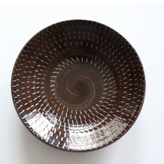 【新品未使用】やちむん 育陶園 ７寸皿（一色飛カンナ）陶器の画像