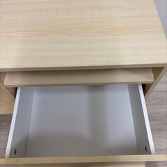 テレビ台の画像