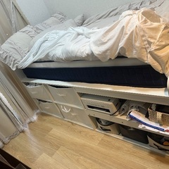 ホワイトシングルベッド　収納ボックス付きの画像