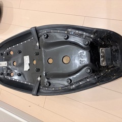 スポーツスター〜04用K&Hダブルシートの画像