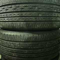 235/45R18 中古タイヤ　ブリヂストン　レグノ　2022年製の画像