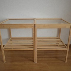 IKEA ベッドサイドテーブル ２個の画像