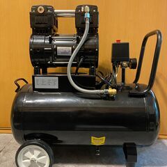 エアーコンプレッサー 50リットル ブラックの画像