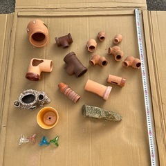 熱帯魚　レイアウト　土管　植木鉢の画像