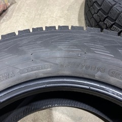 ヨコハマ　アイスガード　GO75 225/70R16 2018年製　8分山の画像