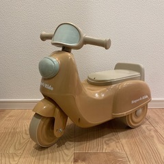 スリーコインズ足蹴りバイク　の画像