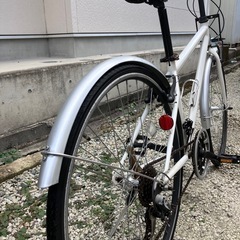 678、クロスバイク(ホワイト)の画像