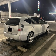 トヨタ　プリウスα グレードGの画像