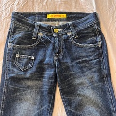 【リーバイス】黄タグ レディース27インチ ブーツカットデニムの画像