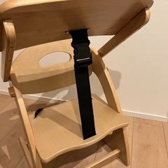 ベビーチェア　
木製ローチェアの画像