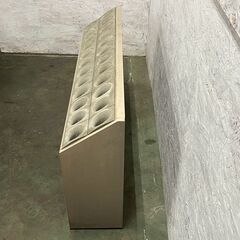 TERAMOTO 24本用 傘立て 店舗 商業施設 業務用 店舗什器 テラモト アンブレラスタンド 中古 玄関用品 収納用品 インテリア Y2394の画像