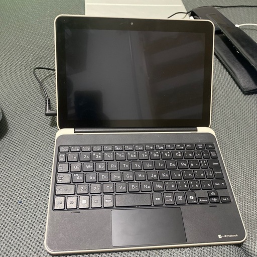 ダブレット型ノートPC