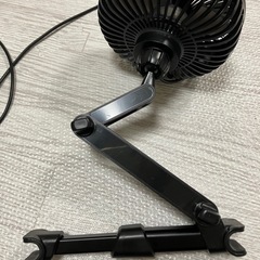 車内用扇風機の画像