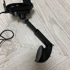 車用スマホホルダー　自動開閉の画像