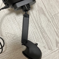 車用スマホホルダー　自動開閉の画像