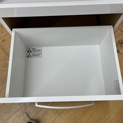 ニトリ レンジボード ホワイト スリムタイプ 収納家具 キッチン家具 のご紹介です！の画像