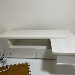 テレビ台の画像