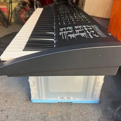 YAMAHA シンセサイザー V50 ヤマハ キーボードの画像