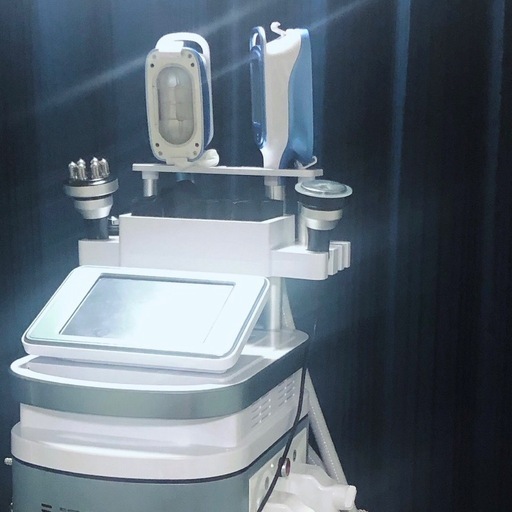 大幅値下げ！脂肪冷却マシン