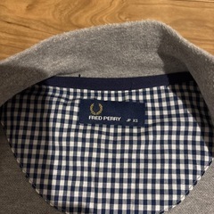 FRED  PERRYジャージの画像