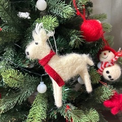 150cmクリスマスツリー　オーナメント付きの画像