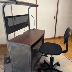 パソコンラックの画像