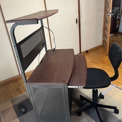 パソコンラックの画像