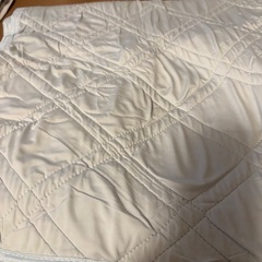 冷感シーツとタオルケットの画像