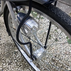 679、ママチャリ26インチ(銀黒)の画像