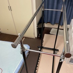 金属ハンガの画像