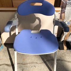 介護シャワーチェアーの画像