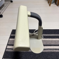 電気スタンドの画像