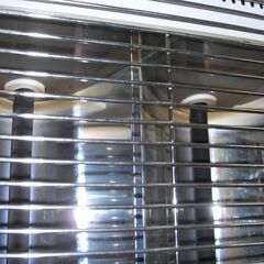 （1台限り★ジモティー特典あり★人感センサー付きの）コロナ　遠赤外線ストーブ　２０２０年製　DH-1220R　シルバー　　高く買取るゾウ八幡東店の画像