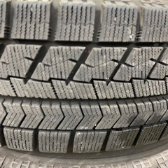 セレナタイヤの画像