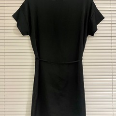 UNIQLO ボートネックワンピース　の画像