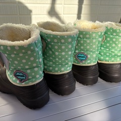 子供用ブーツの画像