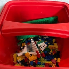 レゴ　赤いバケツ、青いバケツ、基礎板の画像