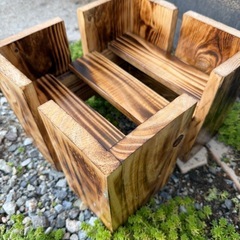 【プランタースタンド】 焼き仕上げ　多肉植物置き　花台ににの画像