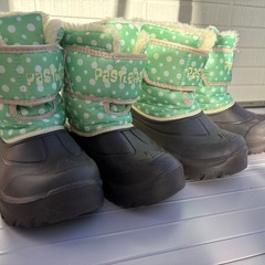 子供用ブーツの画像