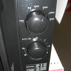 （1台限り★ジモティー特典あり★ターンテーブルタイプの）ヤマダ電機　電子レンジ　２０２４年製　YMW-17HL6K　西日本用　黒　高く買取るゾウ八幡東店の画像