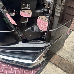 80ヴォクシーパーツ
の画像