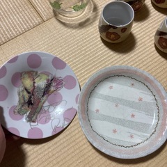 食器類の画像