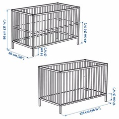 イケア　スニーグラル　SNIGLAR ベビーベッド　
マットレスの画像